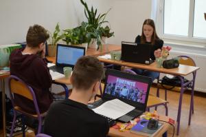 Dzień Edukacji Narodowej na wesoło
