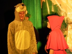 23